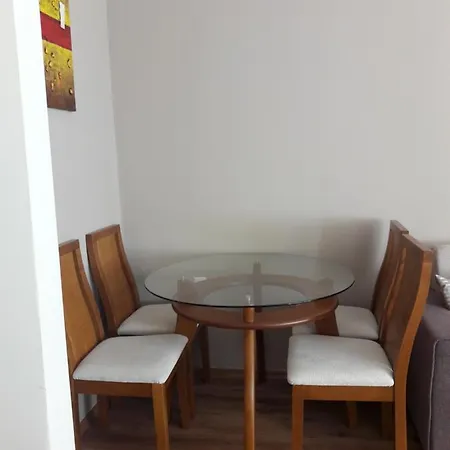 Cedar Self Catering * バンスコ