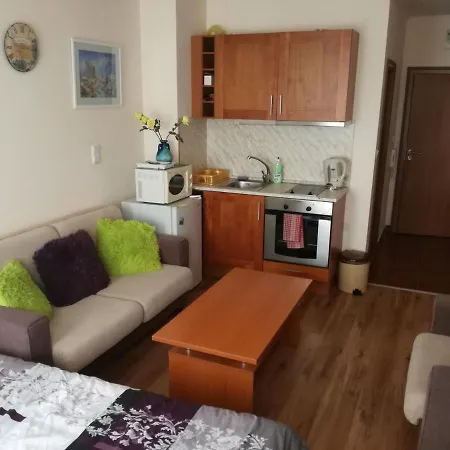 Cedar Self Catering アパート バンスコ