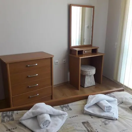 Cedar Self Catering *